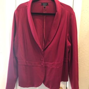 Great condition & perfect for the holidays!